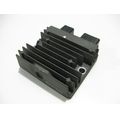 Lichtmaschinenregler / Gleichrichter (SH784AA)<br>Zustand: Gebraucht ohne Mngel<br><br>Verwendbar fr: Honda SH 300i ABS, Typ: NF02, Modelljahr: von 01/2011 bis 12/2015