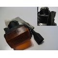 Blinker vorne rechts<br>Zustand: Gebraucht mit Mangel<br><br>Verwendbar fr: Honda NX 650 Dominator, Typ: RD02, Modelljahr: von 01/1992 bis 12/1995