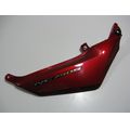 Seitendeckel rechts oben, rot (R305)<br>Zustand: Gebraucht ohne Mngel<br><br>Verwendbar fr: Honda NC 750 S ohne DCT, Typ: RC70, Modelljahr: von 01/2014 bis 12/2015