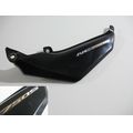Seitendeckel links, schwarz<br>Zustand: Gebraucht mit Mangel<br><br>Verwendbar fr: Honda NC 750 S ohne DCT, Typ: RC70, Modelljahr: von 01/2014 bis 12/2015
