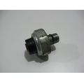 ldruckschalter<br>Zustand: Gebraucht ohne Mngel<br><br>Verwendbar fr: Honda XL 1000 V Varadero, Typ: SD01, Modelljahr: von 01/1999 bis 12/2002