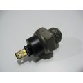 Thermostatschalter im Wasserkhler<br>Zustand: Gebraucht ohne Mngel<br><br>Verwendbar fr: Honda CBR 1100 XX, Typ: SC35, Modelljahr: von 01/1999 bis 12/2007