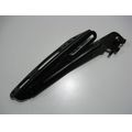 Scheiben-Halter rechts<br>Zustand: Gebraucht ohne Mngel<br><br>Verwendbar fr: Honda STX 1300 Pan European, Typ: SC51, Modelljahr: von 01/2002 bis 12/2016