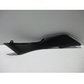 Seitendeckel rechts, schwarz<br>Zustand: Gebraucht ohne Mngel<br><br>Verwendbar fr: Kawasaki Versys 650, Typ: LE650A, Modelljahr: von 01/2006 bis 12/2009