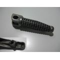 Furaste vorne rechts, silbern<br>Zustand: Gebraucht mit Mangel<br><br>Verwendbar fr: Kawasaki Z 800 e, Typ: ZR800C, Modelljahr: von 01/2013 bis 12/2016