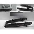 Schwinge, anthrazit<br>Zustand: Gebraucht mit Mangel<br><br>Verwendbar fr: Kawasaki Z 900, Typ: ZR900B/D, Modelljahr: von 01/2017 bis 12/2019