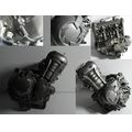Motor (20.197 Km) ohne Anbauteile<br>Zustand: Gebraucht mit Mangel<br><br>Verwendbar fr: Kawasaki Versys 1000, Typ: LZT00A, Modelljahr: von 01/2012 bis 12/2014