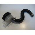 Bremsflssigkeitsbehlter hinten mit Schlauch<br>Zustand: Gebraucht ohne Mngel<br><br>Verwendbar fr: Kawasaki ZX-12R, Typ: ZXT20A, Modelljahr: von 01/2002 bis 12/2007
