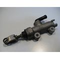Hauptbremszylinder hinten<br>Zustand: Gebraucht ohne Mngel<br><br>Verwendbar fr: Kawasaki ZX-12R, Typ: ZXT20A, Modelljahr: von 01/2002 bis 12/2007