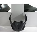 Tank-Verkleidung Mitte oben, Ebony<br>Zustand: Gebraucht mit Mangel<br><br>Verwendbar fr: Kawasaki ZZR 1400, Typ: ZXT40C, Modelljahr: von 01/2008 bis 12/2011