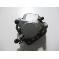 Bremssattel hinten (mit Halter)<br>Zustand: Gebraucht ohne Mngel<br><br>Verwendbar fr: Kawasaki VN 1500, Typ: VNT50A, Modelljahr: von 01/1994 bis 12/1995