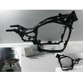 Rahmen mit Brief (EZ: 17.04.1998, HU: 07/2020)<br>Zustand: Gebraucht mit Mangel<br><br>Verwendbar fr: Kawasaki VN 1500 Classic Tourer, Typ: VNT50G, Modelljahr: von 01/1998 bis 12/1999