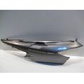 Sitzbankverkleidung links, grau<br>Zustand: Gebraucht ohne Mngel<br><br>Verwendbar fr: Suzuki AN 400 Burgman, Typ: WVCG, Modelljahr: von 01/2006 bis 12/2008