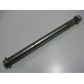 Schwingensteckachse mit Mutter<br>Zustand: Gebraucht ohne Mngel<br><br>Verwendbar fr: Suzuki RF 600 R, Typ: GN76B, Modelljahr: von 01/1993 bis 12/1996