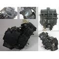Motor komplett (44.414 Km) ohne Anbauteile<br>Zustand: Gebraucht mit Mangel<br><br>Verwendbar fr: Suzuki RF 600 R, Typ: GN76B, Modelljahr: von 01/1993 bis 12/1996