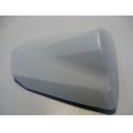 Sitzbank-Abdeckung Sozius, wei<br>Zustand: Gebraucht mit Mangel<br><br>Verwendbar fr: Suzuki GSX-R 600, Typ: WVB2, Modelljahr: von 01/2004 bis 12/2005