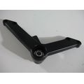 Motor-Halter oben links, schwarz<br>Zustand: Gebraucht ohne Mngel<br><br>Verwendbar fr: Suzuki DL 650 V-Strom ABS, Typ: WVB1, Modelljahr: von 01/2006 bis 12/2011