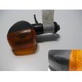 Blinker hinten links<br>Zustand: Gebraucht mit Mangel<br><br>Verwendbar fr: Suzuki SV 650 S, Typ: AV, Modelljahr: von 01/1999 bis 12/2002
