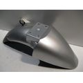 Radlauf vorne, silbern<br>Zustand: Gebraucht ohne Mngel<br><br>Verwendbar fr: Suzuki VX 800, Typ: VS51A, VS5, Modelljahr: von 01/1990 bis 12/1996