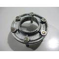 Kardan-Antriebsflansch<br>Zustand: Gebraucht ohne Mngel<br><br>Verwendbar fr: Suzuki VL 1500 Intruder LC, Typ: AL, WVAL, Modelljahr: von 01/1997 bis 12/2001