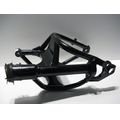 Schwinge, schwarz<br>Zustand: Gebraucht ohne Mngel<br><br>Verwendbar fr: Suzuki C 1500 T Intruder, Typ: C1, Modelljahr: von 01/2013 bis 12/2016