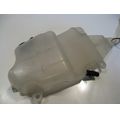 Khlmittelbehlter mit Deckel<br>Zustand: Gebraucht ohne Mngel<br><br>Verwendbar fr: Suzuki VZ 1600 Marauder / M 1600 Intr, Typ: VNT60B, Modelljahr: von 01/2004 bis 12/2005