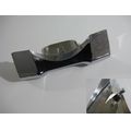Blinker-Halter-Abdeckung vorne, chrom<br>Zustand: Gebraucht mit Mangel<br><br>Verwendbar fr: Suzuki C 1800 R Intruder, Typ: WVCT, Modelljahr: von 01/2008 bis 12/2012