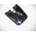 Sitzbankverkleidungs-Zwischenstck hinten, schwarz<br>Zustand: Gebraucht mit Mangel<br><br>Verwendbar fr: Yamaha YBR 125, Typ: RE03, RE04, Modelljahr: von 01/2005 bis 12/2006