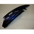Sitzbankverkleidung rechts, blau<br>Zustand: Gebraucht mit Mangel<br><br>Verwendbar fr: Yamaha YP 400 Majesty, Typ: SH02, Modelljahr: von 01/2005 bis 12/2008