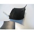 Tankdeckel-Abdeckung mit Deckel<br>Zustand: Gebraucht mit Mangel<br><br>Verwendbar fr: Yamaha YP 400 Majesty ABS, Typ: SH05, Modelljahr: von 01/2009 bis 12/2013