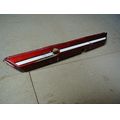Sitzbankverkleidungsstreifen rechts, rot/wei<br>Zustand: Gebraucht mit Mangel<br><br>Verwendbar fr: Yamaha XZ 550, Typ: 11U, Modelljahr: von 01/1982 bis 12/1985