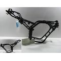 Rahmen mit Brief (EZ: 19.07.2002. HU: 06/2016)<br>Zustand: Gebraucht ohne Mngel<br><br>Verwendbar fr: Yamaha FZS 600 Fazer, Typ: RJ02, Modelljahr: von 01/2002 bis 12/2003