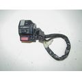 Lenkerarmatur links<br>Zustand: Gebraucht ohne Mngel<br><br>Verwendbar fr: Yamaha FZR 600, Typ: 3HE, Modelljahr: von 01/1989 bis 12/1993