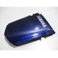 Sitzbankverkleidung Mitte hinten, blau<br>Zustand: Gebraucht ohne Mngel<br><br>Verwendbar fr: Yamaha TDM 900, Typ: RN08, RN11, Modelljahr: von 01/2002 bis 12/2013