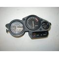 Cockpitarmaturen komplett<br>Zustand: Gebraucht ohne Mngel<br><br>Verwendbar fr: Yamaha FZR 1000, Typ: 3LE, Modelljahr: von 01/1994 bis 12/1996