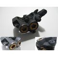 Bremssattel vorne rechts<br>Zustand: Gebraucht mit Mangel<br><br>Verwendbar fr: Yamaha XT 1200 Z Super Tnr, Typ: DP04, Modelljahr: von 01/2014 bis 12/2016