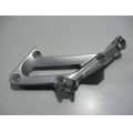 Furastenhalter hinten links<br>Zustand: Gebraucht ohne Mngel<br><br>Verwendbar fr: Yamaha FJR 1300, Typ: RP04, Modelljahr: von 01/2001 bis 12/2002