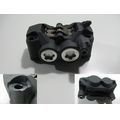 Bremssattel vorne rechts<br>Zustand: Gebraucht mit Mangel<br><br>Verwendbar fr: Yamaha MT-01, Typ: RP12, Modelljahr: von 01/2005 bis 12/2006
