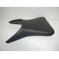 Sitzbank Fahrer, schwarz<br>Zustand: Gebraucht ohne Mngel<br><br>Verwendbar fr: Triumph Daytona 600, Typ: 806LW, Modelljahr: von 01/2003 bis 12/2004