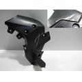 Furastenhalteplatte vorne links mit Furaste<br>Zustand: Gebraucht mit Mangel<br><br>Verwendbar fr: Triumph Trophy 1200 SE, Typ: V13VH, Modelljahr: von 01/2012 bis 12/2017