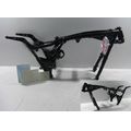 Rahmen mit Brief (EZ: 29.08.2014, HU: 06/2021)<br>Zustand: Gebraucht ohne Mngel<br><br>Verwendbar fr: Triumph Thunderbird Commander 1700, Typ: B17, Modelljahr: von 01/2014 bis 12/2018