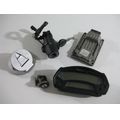 Schloss-Satz (mit 1 Schlssel)<br>Zustand: Gebraucht ohne Mngel<br><br>Verwendbar fr: Ducati Monster 696, Typ: M5, Modelljahr: von 01/2008 bis 12/2008