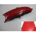 Tank-Verkleidung Mitte hinten, rot<br>Zustand: Gebraucht mit Mangel<br><br>Verwendbar fr: Ducati Monster 696, Typ: M5, Modelljahr: von 01/2010 bis 12/2014