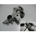 Furastenhalteplatte vorne rechts<br>Zustand: Gebraucht mit Mangel<br><br>Verwendbar fr: Ducati 1000 DS Multistrada, Typ: A1, Modelljahr: von 01/2003 bis 12/2006