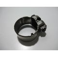 Auspuff-Krmmerrohr-Schelle links<br>Zustand: Gebraucht ohne Mngel<br><br>Verwendbar fr: BMW R 100 GS, Typ: BMW247E, Modelljahr: von 12/1986 bis 07/1990