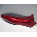 Sitzbankverkleidung rechts, piemont-rot (911)<br>Zustand: Gebraucht ohne Mngel<br><br>Verwendbar fr: BMW K 1200 RS, Typ: K12, Modelljahr: von 01/2001 bis 12/2005