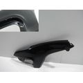 Sitzbankverkleidung rechts, nachtschwarz<br>Zustand: Gebraucht mit Mangel<br><br>Verwendbar fr: BMW R 1200 C, Typ: BMW259C, Modelljahr: von 01/1997 bis 05/2003