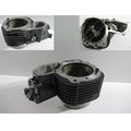 Zylinder rechts, schwarz<br>Zustand: Gebraucht ohne Mngel<br><br>Verwendbar fr: BMW R 1200 C Independent, Typ: R2C 0405, Modelljahr: von 05/2000 bis 05/2003
