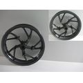 Vorderradfelge (3.50x17), asphaltgrau metallic matt<br>Zustand: Gebraucht mit Mangel<br><br>Verwendbar fr: BMW K 1300 R, Typ: K12S 0518, Modelljahr: von 01/2007 bis 12/2015