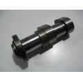 Nockenwelle (Einlass) fr den vorderen Zylinder<br>Zustand: Gebraucht ohne Mngel<br><br>Verwendbar fr: Aprilia RST 1000 Futura, Typ: PW, Modelljahr: von 01/2001 bis 12/2004